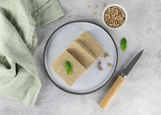 تصویر 3 از حلوا ارده عسلی طبیعی با عطر ملایم و طعم دلپذیر